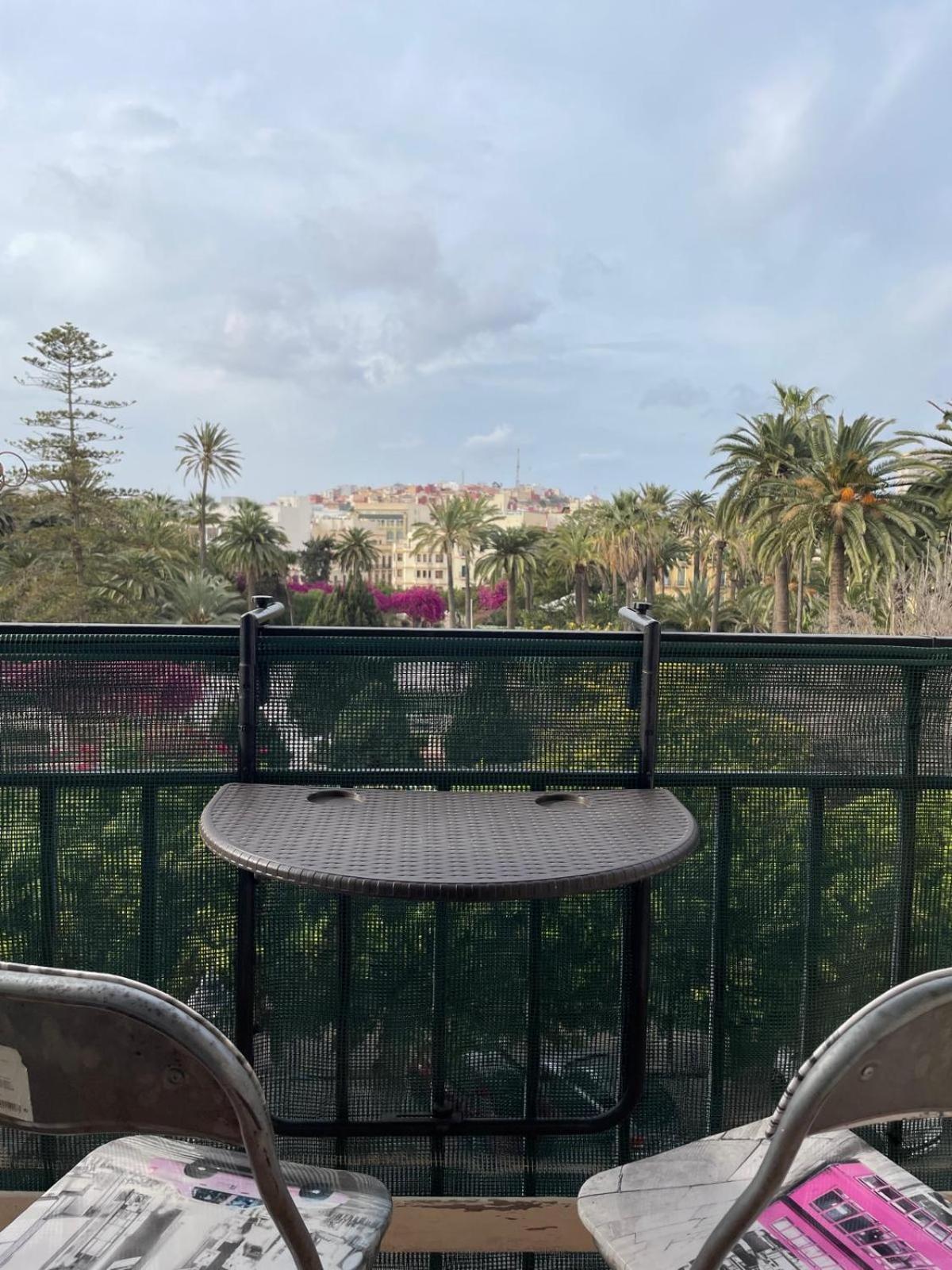 Apartamento Centrico Con Vistas Apartment Мелиля Екстериор снимка